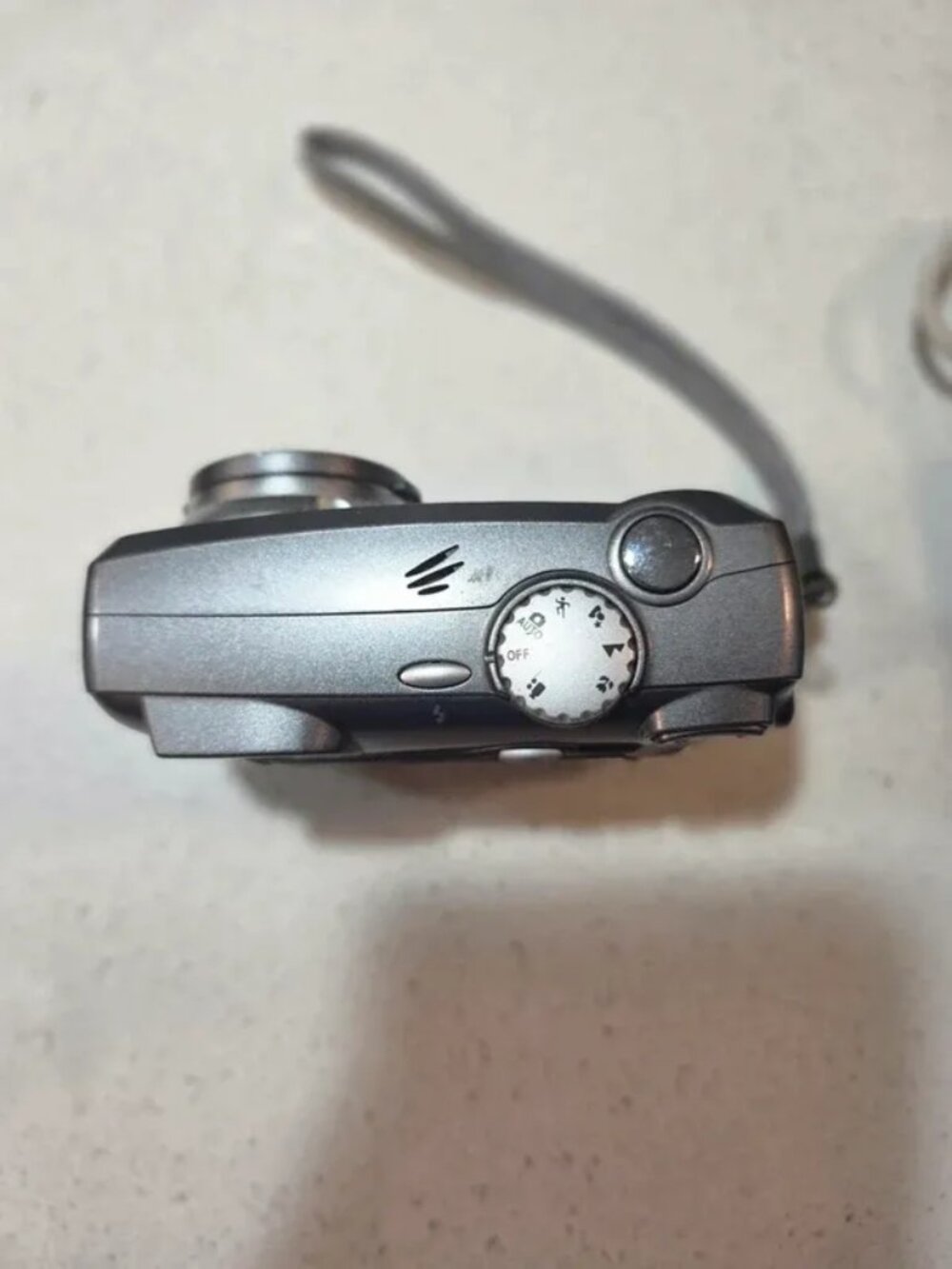 Kodak EasyShare DX4530 5. 0pium0MP Digital Camera - Gray - Picture 8 of 12